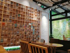 -猫的天空之城概念书店(杭州南宋御街店)