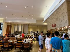 -亚龙湾希尔顿自助餐厅·海鲜·烧烤·沙滩BBQ·现场乐队