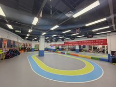 -米高蓝斯克国际轮滑中心(中铁建店)