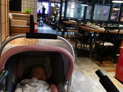 大堂-严厨老坛酸菜鱼(吴江万宝店)