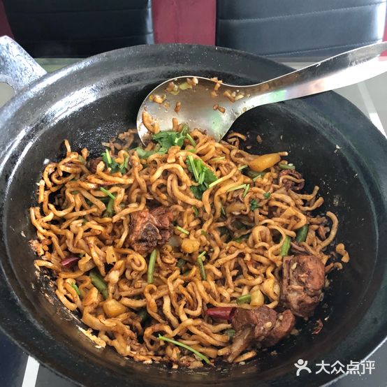 内蒙一品铁锅焖面馆(建榆路店)