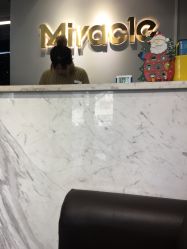 -Miracle集简美发沙龙