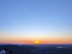 -鬼笑石后山停车场