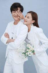 -二十一世纪婚纱摄影(省府前街店)