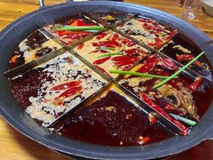-正南齊北重庆老火锅(光华村直营店)
