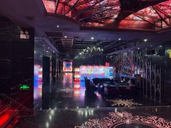 -范特西FANTASY量贩式KTV(民主广场店)