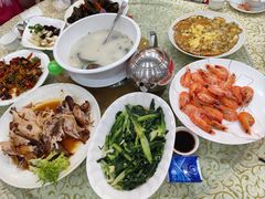 -鹏城人家海鲜酒家·23年老字号(较场尾店)