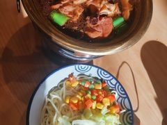 -头壹号  羊汤·饸饹面·大油条(嘉华店)
