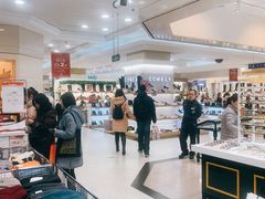 -上海置地广场(南京东路店)