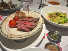 -MONICH牛排融合餐厅(和义大道购物中心店)