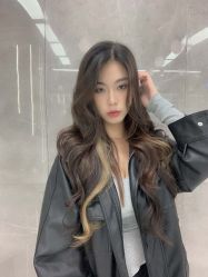 -5M HAIR SALON