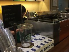 -星巴克(北京西站5号候车室)