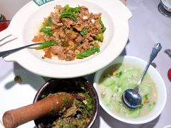 -费大厨辣椒炒肉(黄兴中心广场店)