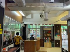 -潮镇老尾牛杂(环城西路店)