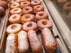 -巴黎贝甜(宜山路店)