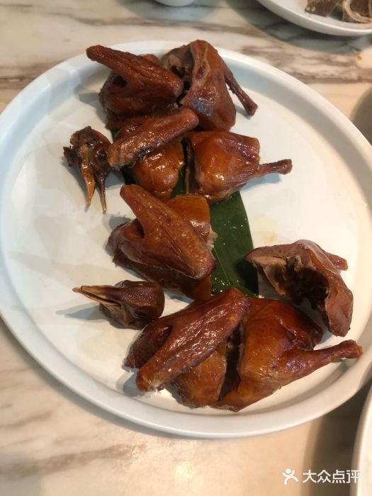 汤城小厨(西直门凯德MALL店)红烧乳鸽图片