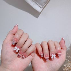 -NEW LOOK-绿麓 · 美甲美睫脱毛工作室