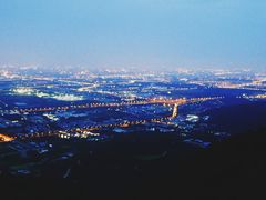 -鬼笑石后山停车场