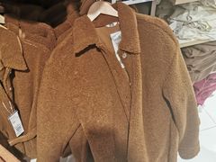 -优衣库(北京万柳华联购物中心店)