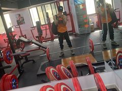 -坚果健身24小时工作室(定西路店)
