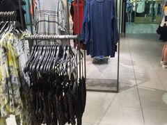 -ZARA(凯德乐峰广场店)