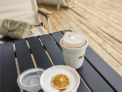 -J Create城市露营咖啡·简餐·宠物(上海动物园店)