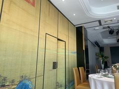 -骏莱海鲜鱼港(五角场店)