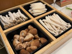 -烹然四季椰子鸡火锅(姚家园万象汇店)