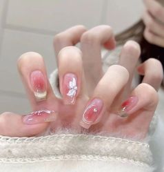 -睫毛弯弯·美甲美睫