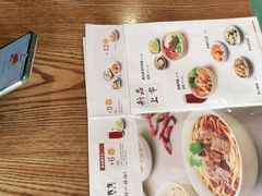 -李先生牛肉面大王(上海站南广场店)