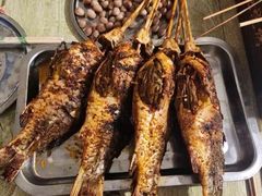 -峨眉一绝姐妹烧烤(峨眉花园店)