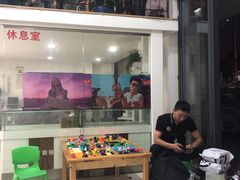 -发茂眼镜·蔡司依视路镜片(镇坪路店)