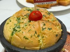 -皇马假日宴会酒楼·假日一品派茶楼(海府路店)