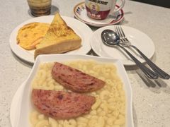 -香港新发烧腊茶餐厅(书城店)