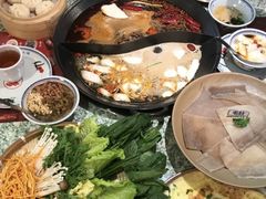 -鸿姐老火锅(疁城新天地店)
