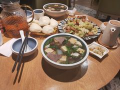 -金莹丸子汤清真(朝外SOHO店)