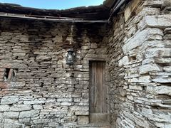 -高荡千年布依古寨旅游景区