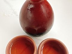 杨梅酒-老宅藕香·湖北菜·非遗藕汤·武昌鱼(黄鹤楼景观店)