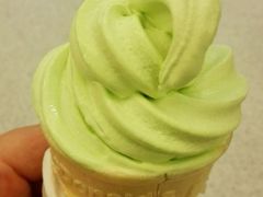 茉莉绿茶圆筒冰淇淋-麦当劳(浦珠路得来速店)