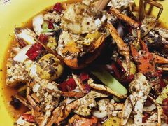 -休记光头香辣蟹干锅店(衣冠庙店)