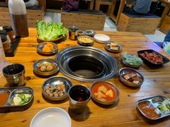 -韩国明洞碳烤肉(常平店)