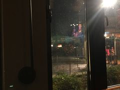 -WOLFGANG PUCK KITCHEN & BAR(迪士尼小镇店)