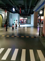 -点点梦想城(鑫苑都汇店)