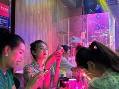 -MOSSO音乐酒吧·Live House(南京西路店)