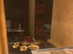 -亚马逊环球美食百汇(新城吾悦广场店)