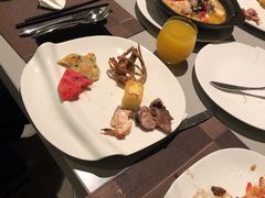 -海口绿发希尔顿酒店-田园汇自助餐·三文鱼·海鲜