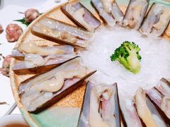 -红鼎豆捞·非遗鲍皇汤火锅(宝丰路店)