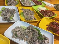 -养牛邓·潮汕牛肉海鲜自助火锅(广州店)