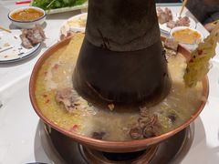 -老蜀铜火锅·酸菜脊骨·麻辣羊蝎子(热闹路店)