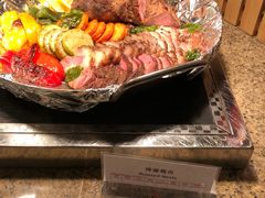 烤猪梅肉-融信华邑酒店·鲜艳西餐厅